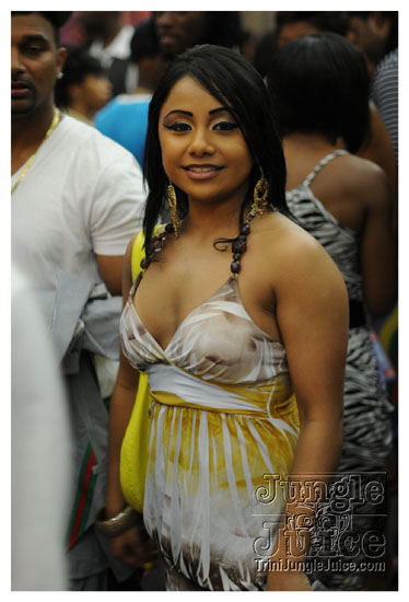 machel_radiocity_jun13-153