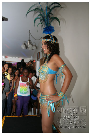 macots_intl_launch_2009-005