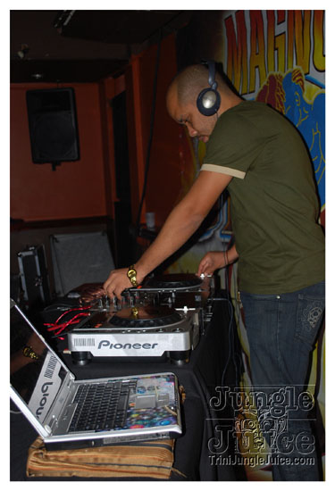 magnum_stone_love_aug22-010