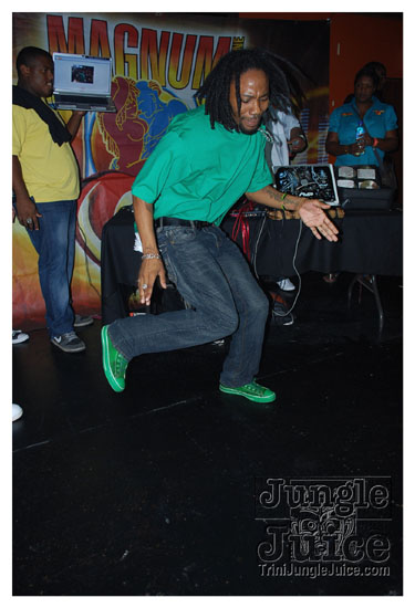 magnum_stone_love_aug22-081