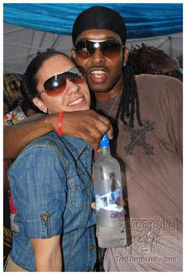 mawnin_neighbor_may24-021