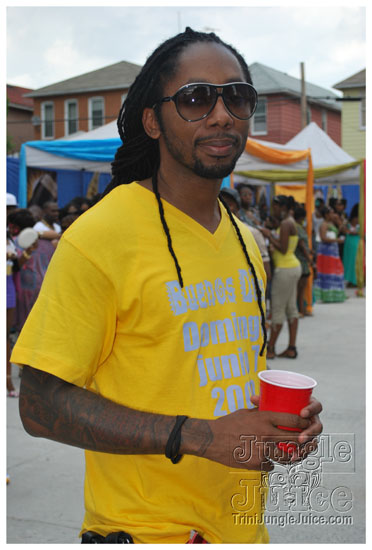 mawnin_neighbor_may24-032