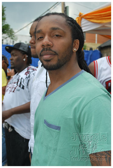 mawnin_neighbor_may24-041