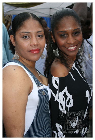 mawnin_neighbor_may24-044