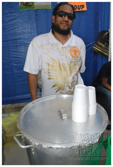 mawnin_neighbor_may24-069