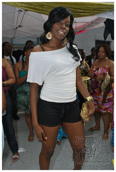 mawnin_neighbor_may24-083