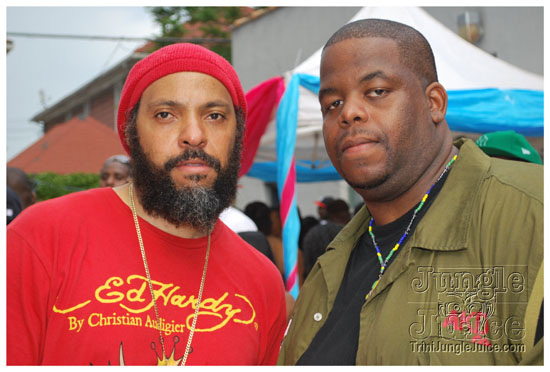 mawnin_neighbor_may24-087