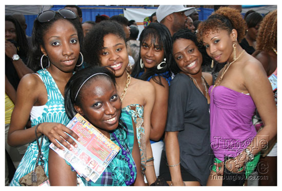 mawnin_neighbor_may24-091