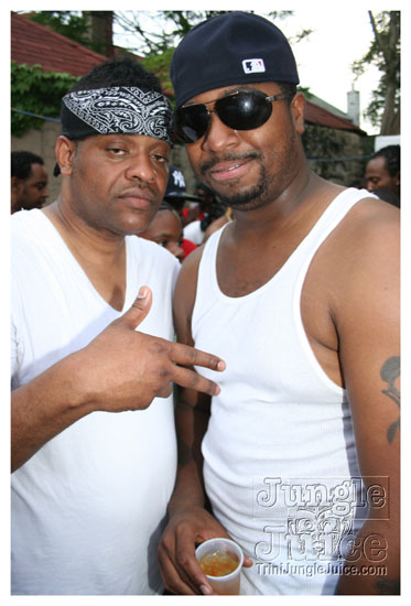 mawnin_neighbor_may24-099