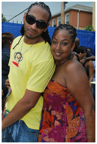 mawnin_neighbor_may24-109