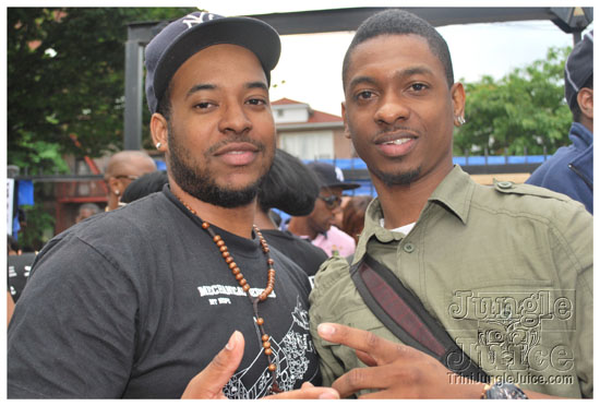 mawnin_neighbor_may24-141