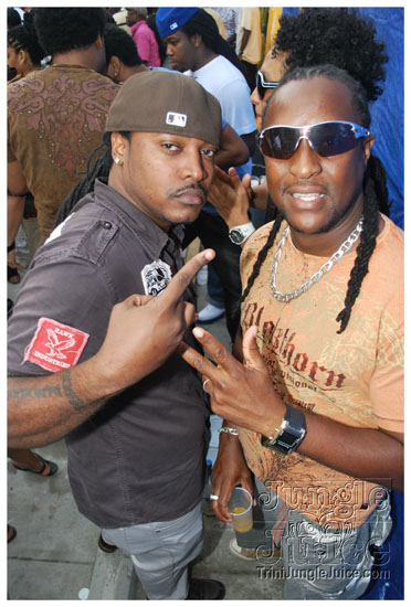 mawnin_neighbor_may24-147