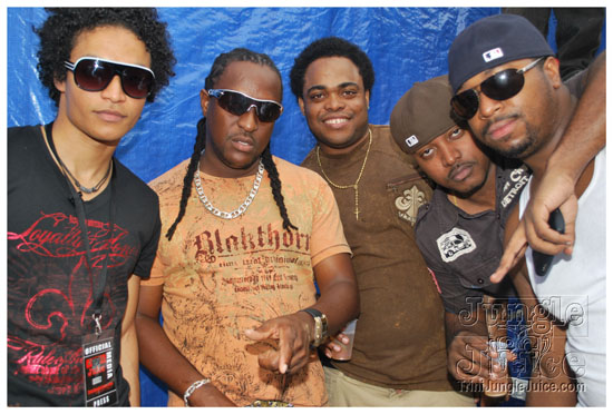 mawnin_neighbor_may24-148