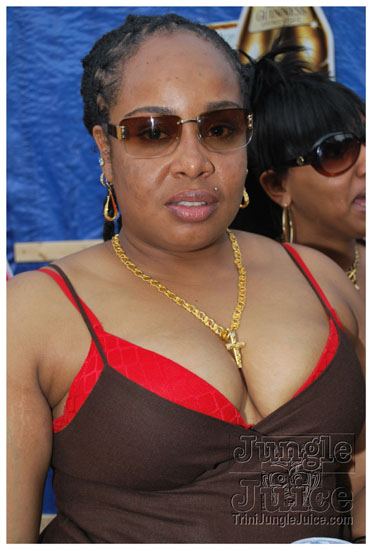 mawnin_neighbor_may24-149