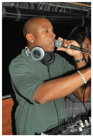 mnm_boatride_aug31-056