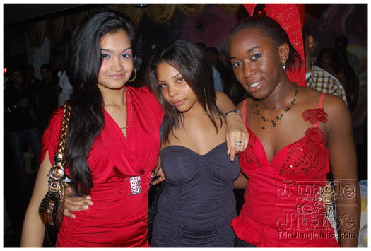 naughty_or_nice_dec5-006