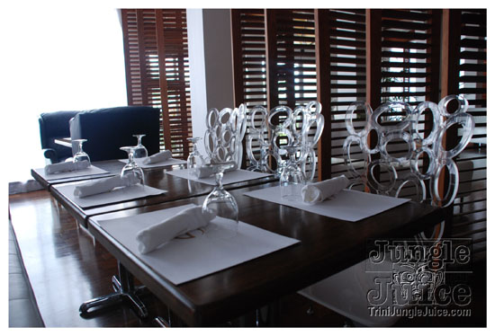 6-spanish_court_hotel-004