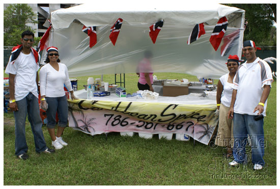 orlando_carnival_parade_2k9-003