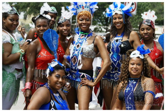 orlando_carnival_parade_2k9-016