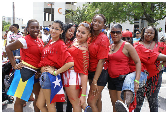 orlando_carnival_parade_2k9-023
