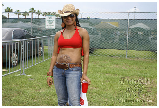 orlando_carnival_parade_2k9-029