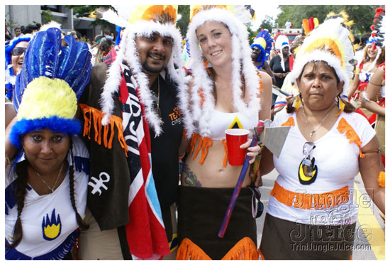 orlando_carnival_parade_2k9-033