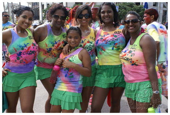 orlando_carnival_parade_2k9-052