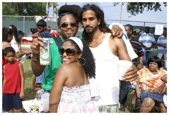 orlando_carnival_parade_2k9-069