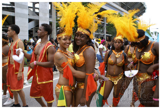 orlando_carnival_parade_2k9-081