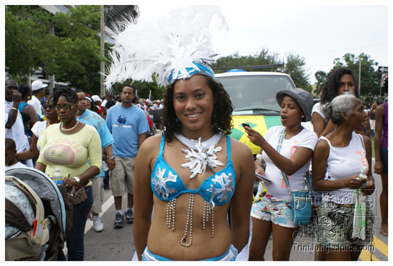 orlando_carnival_parade_2k9-087