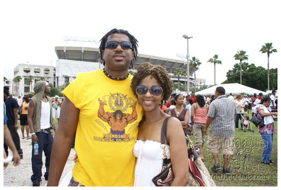 orlando_carnival_parade_2k9-091