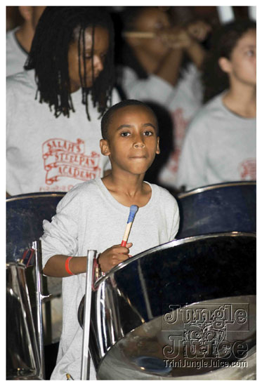 pan_alive_july31-023