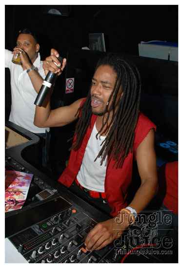 poisonuk_media_launch_may31-135