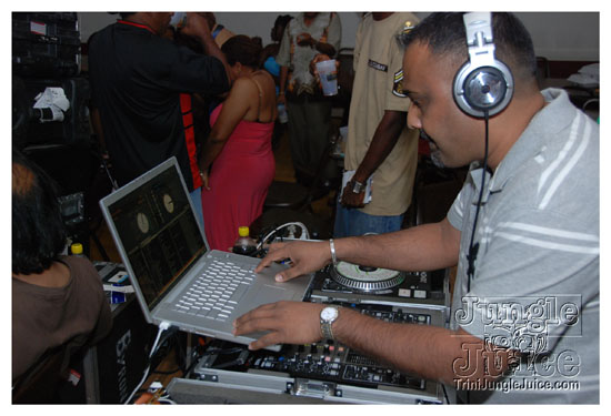 pretty_girls_fete_june13-007