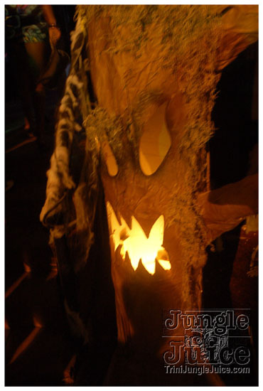 red_eyes_wide_shut_oct31-003