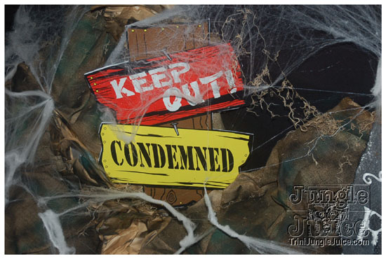 red_eyes_wide_shut_oct31-007