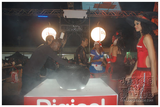 red_eyes_wide_shut_oct31-009