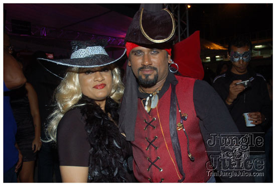 red_eyes_wide_shut_oct31-032