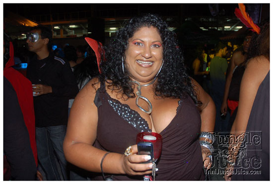 red_eyes_wide_shut_oct31-033