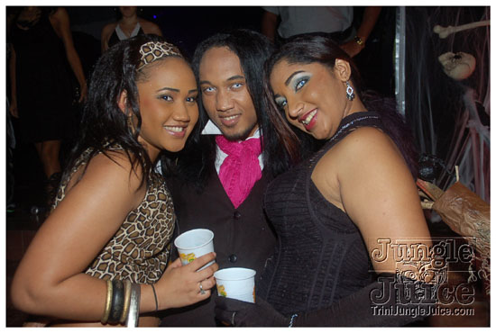 red_eyes_wide_shut_oct31-036