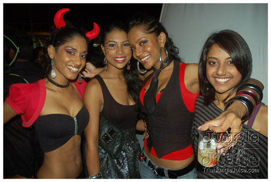 red_eyes_wide_shut_oct31-059