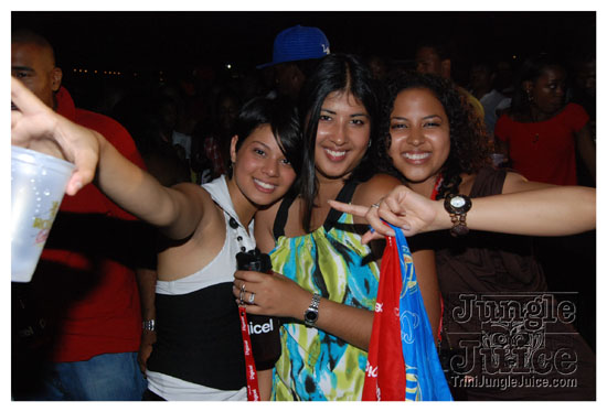 red_unlimited_band_launch_2k9-004