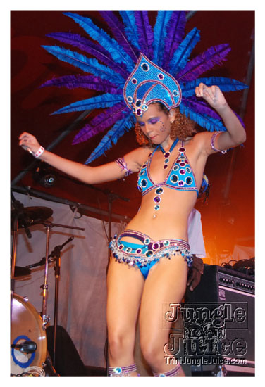 red_unlimited_band_launch_2k9-033