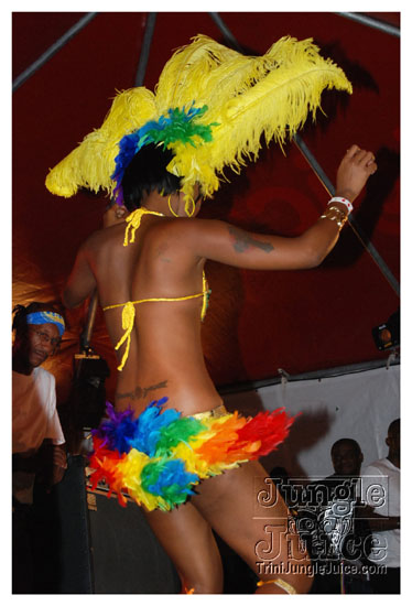 red_unlimited_band_launch_2k9-036