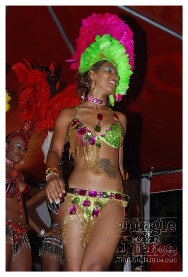 red_unlimited_band_launch_2k9-046