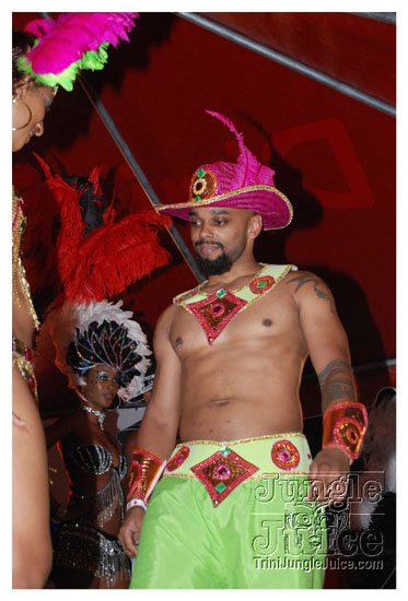 red_unlimited_band_launch_2k9-047