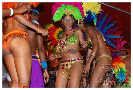 red_unlimited_band_launch_2k9-058