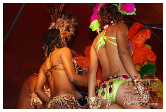 red_unlimited_band_launch_2k9-059