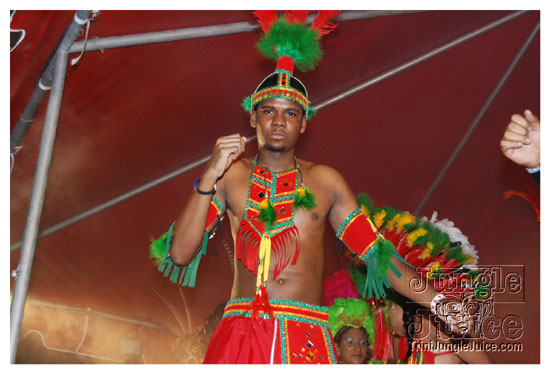 red_unlimited_band_launch_2k9-063