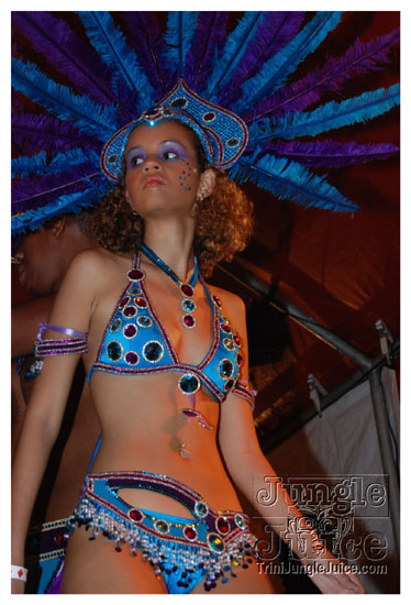 red_unlimited_band_launch_2k9-064